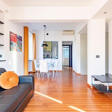 Апартаменты Joivy Modern Flat Next To The Sea Генуя Экстерьер фото