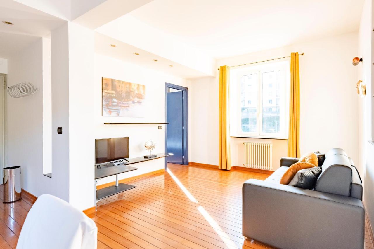 Апартаменты Joivy Modern Flat Next To The Sea Генуя Экстерьер фото